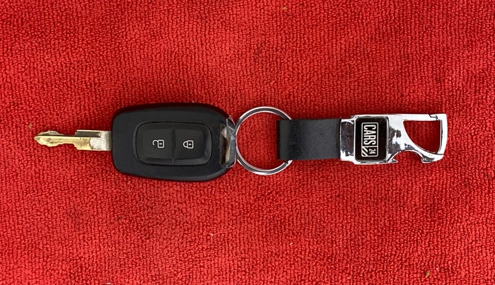 2018 Renault Kwid RXT 1.0 (O), Petrol, Manual, 28,660 km, Key Close Up