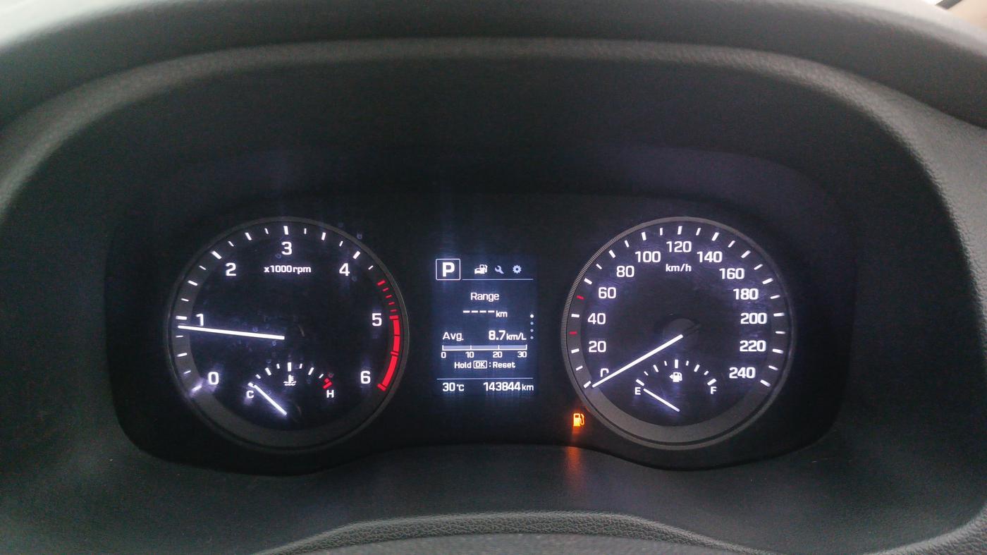 2018 Hyundai Tucson 2WD AT GL DIESEL
, Diesel, Automatic, 1,43,838 km, Odometer Image