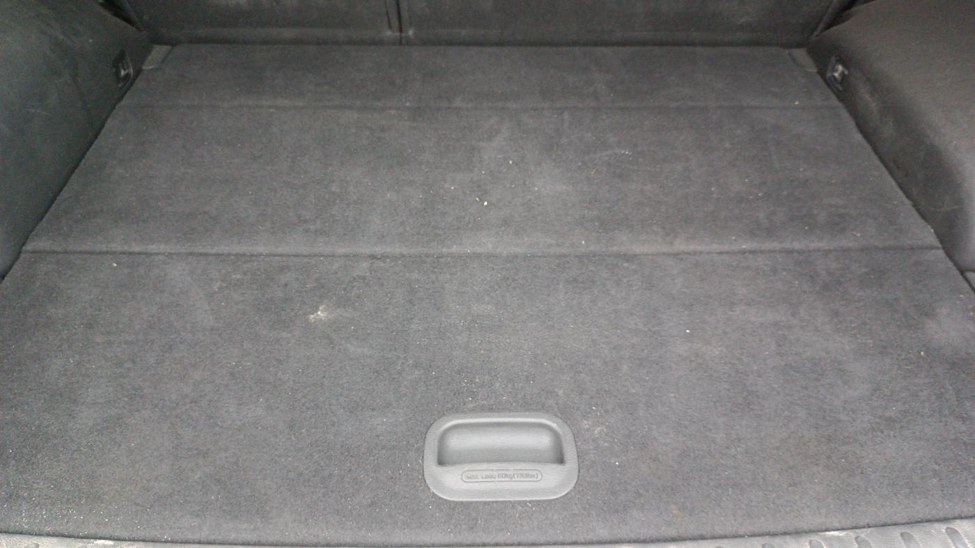 2018 Hyundai Tucson 2WD AT GL DIESEL
, Diesel, Automatic, 1,43,838 km, Boot Inside