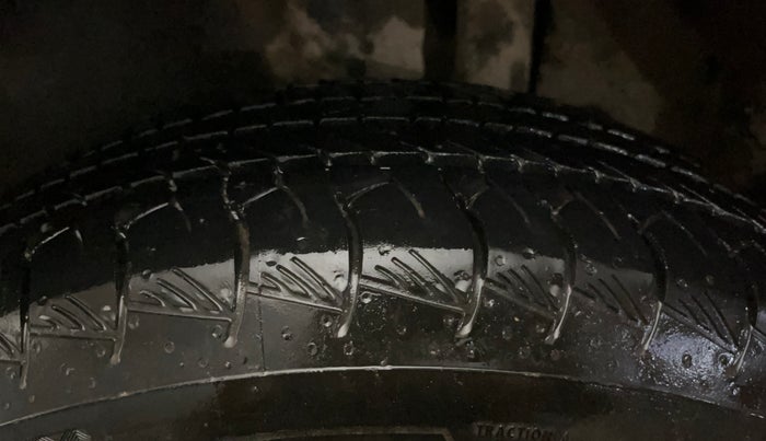 2024 Toyota URBAN CRUISER HYRYDER E NEO DRIVE, Petrol, Manual, 12,442 km, Left Rear Tyre Tread