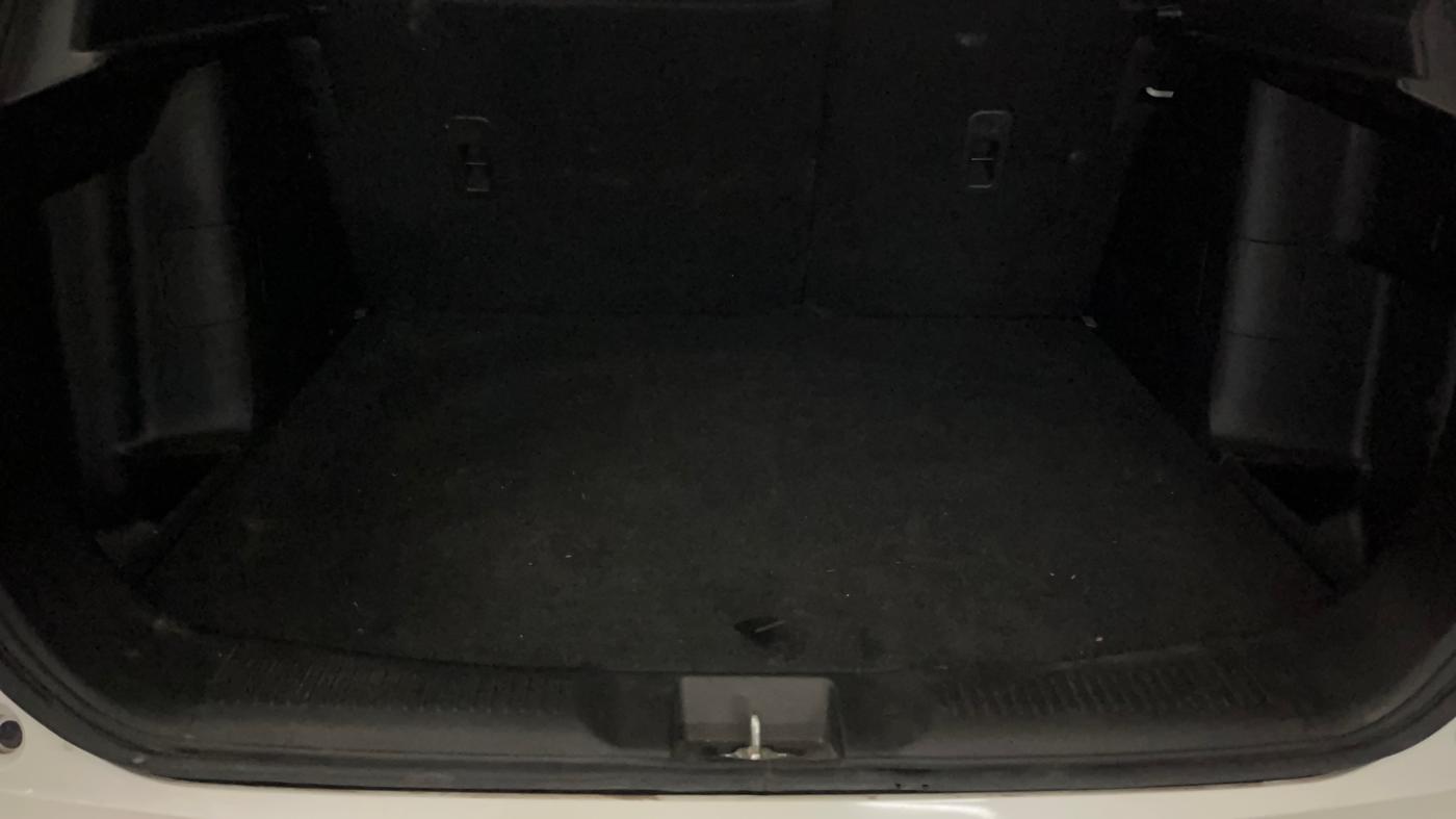 2024 Toyota URBAN CRUISER HYRYDER E NEO DRIVE, Petrol, Manual, 12,503 km, Boot Inside