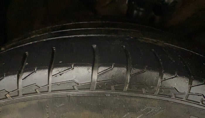 2021 KIA SELTOS HTX IVT 1.5 PETROL, Petrol, Automatic, 76,162 km, Right Front Tyre Tread