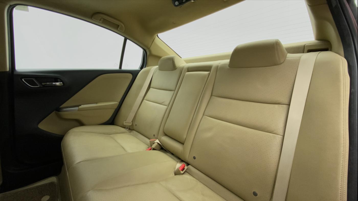 2018 Honda City VX MT PETROL, Petrol, Manual, 14,729 km, Right Side Door Cabin View