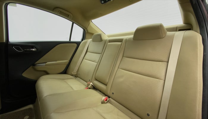 2018 Honda City VX MT PETROL, Petrol, Manual, 14,729 km, Right Side Door Cabin View
