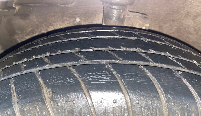 2018 Maruti Celerio ZXI, Petrol, Manual, 76,332 km, Left Front Tyre Tread