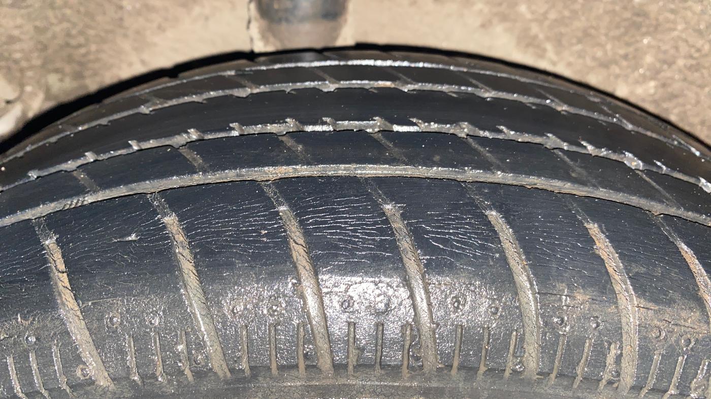2018 Maruti Celerio ZXI, Petrol, Manual, 76,332 km, Right Rear Tyre Tread