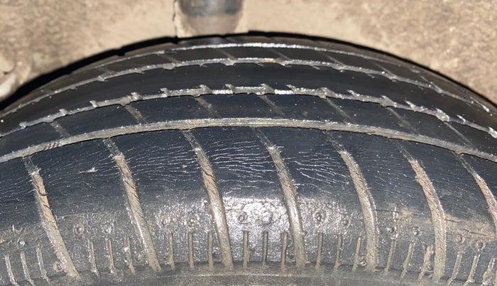 2018 Maruti Celerio ZXI, Petrol, Manual, 76,332 km, Right Rear Tyre Tread