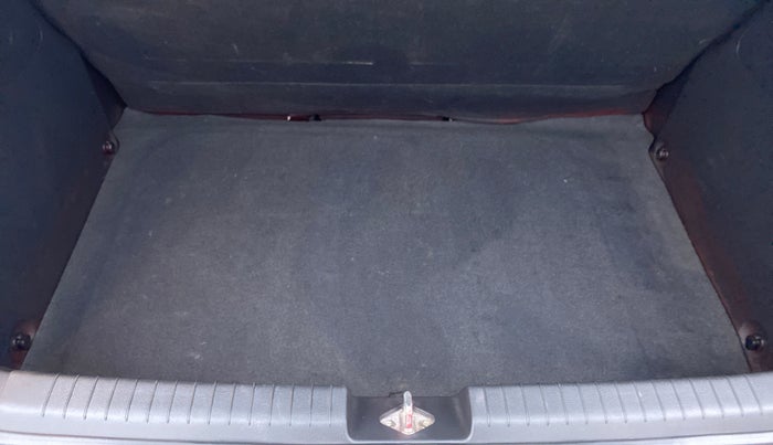 2015 Hyundai i20 Active 1.2 S, Petrol, Manual, 60,293 km, Boot Inside