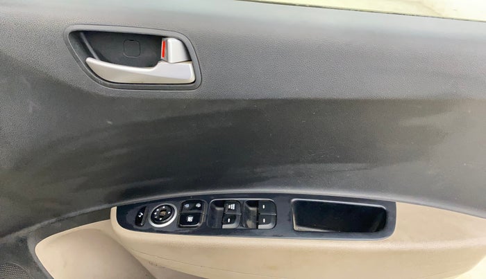 2014 Hyundai Grand i10 ASTA (O) 1.2 KAPPA VTVT, Petrol, Manual, 37,470 km, Driver Side Door Panels Control