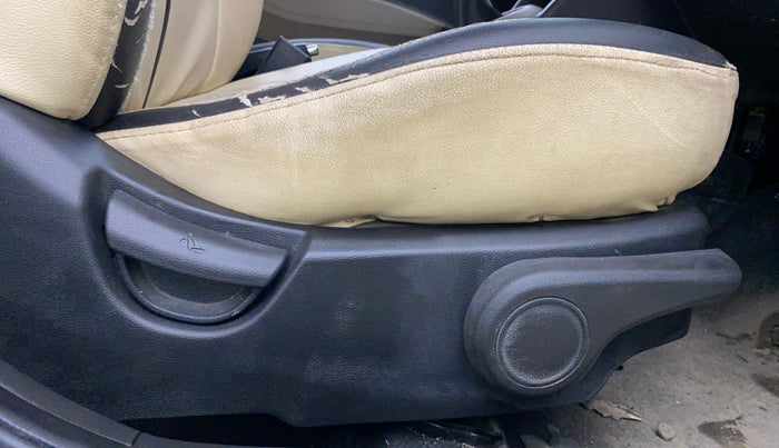 2014 Hyundai Grand i10 ASTA (O) 1.2 KAPPA VTVT, Petrol, Manual, 37,470 km, Driver Side Adjustment Panel