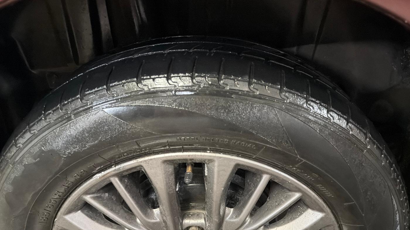 2021 Maruti Ertiga ZXI+ SHVS, Petrol, Manual, 60,068 km, Right Rear Tyre Tread