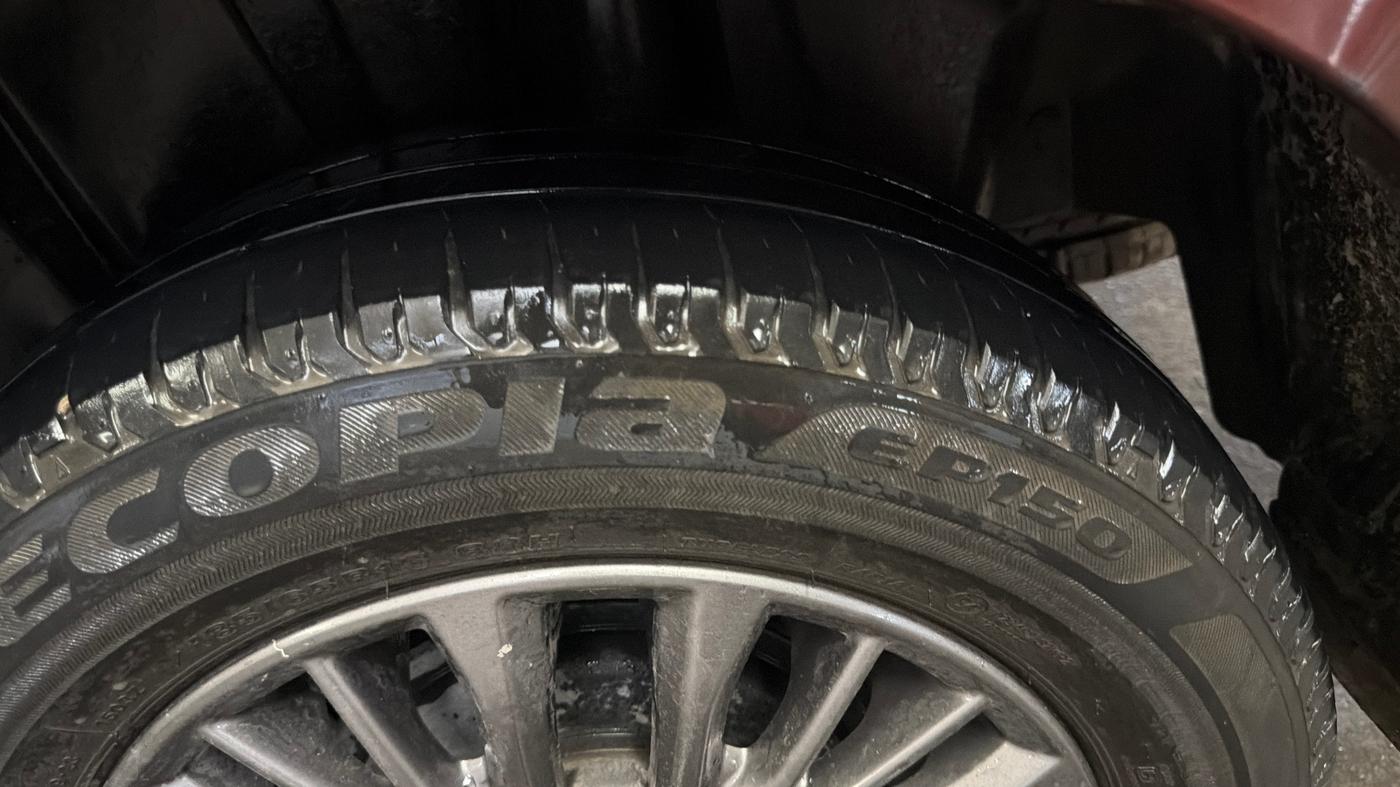 2021 Maruti Ertiga ZXI+ SHVS, Petrol, Manual, 60,068 km, Left Rear Tyre Tread