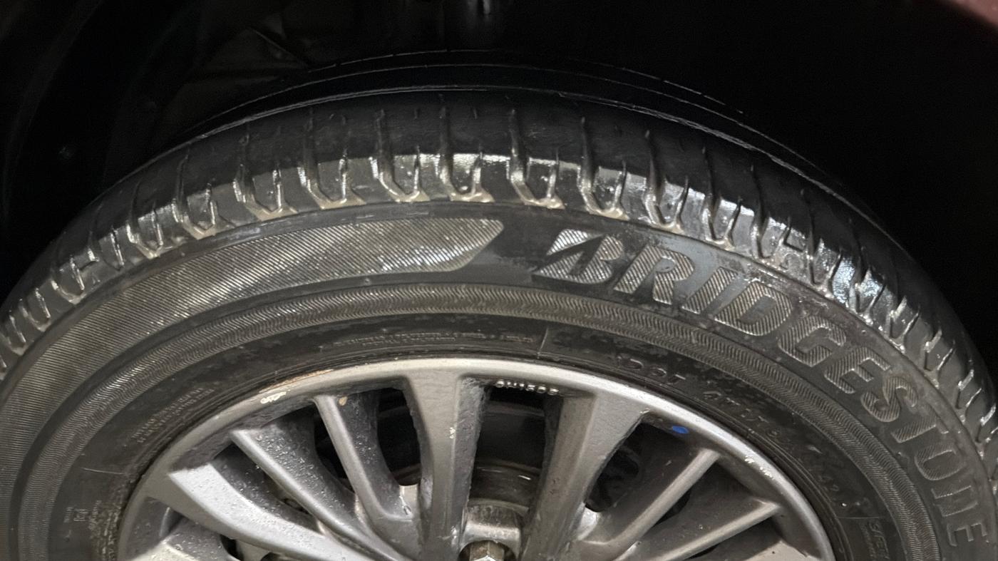 2021 Maruti Ertiga ZXI+ SHVS, Petrol, Manual, 60,068 km, Left Front Tyre Tread