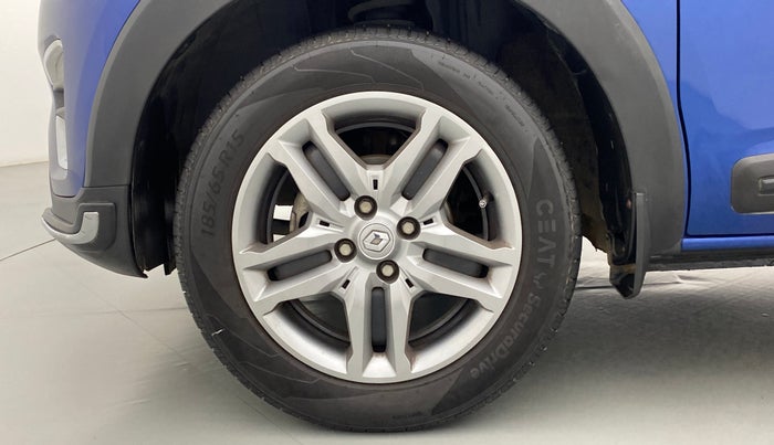 2020 Renault TRIBER RXZ AT, Petrol, Automatic, 21,413 km, Left Front Wheel