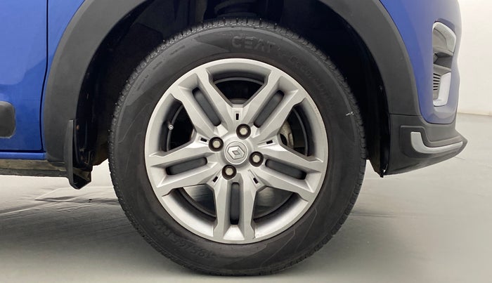 2020 Renault TRIBER RXZ AT, Petrol, Automatic, 21,413 km, Right Front Wheel