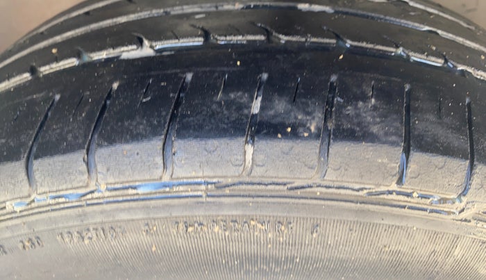 2019 Volkswagen Ameo GT LINE, Diesel, Automatic, 68,510 km, Right Front Tyre Tread