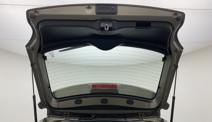 2019 Maruti Baleno ZETA PETROL 1.2, CNG, Manual, 72,555 km, Boot Door Open