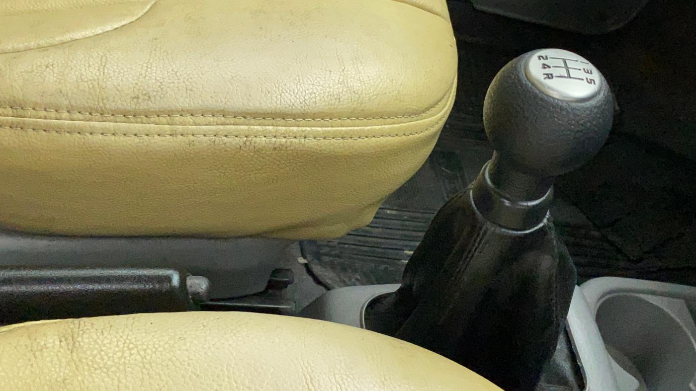 2012 Maruti Alto K10 VXI, Petrol, Manual, 45,781 km, Gear Lever