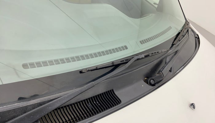 2012 Maruti Alto K10 VXI, Petrol, Manual, 45,781 km, Front windshield - Noise From Wiper System