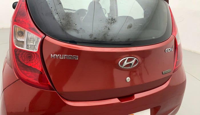 2013 Hyundai Eon MAGNA +, Petrol, Manual, 96,763 km, Dicky (Boot door) - Minor scratches