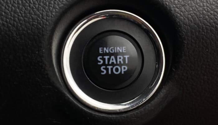 2022 Maruti Swift ZXI PLUS AMT DUAL TONE, Petrol, Automatic, 82,587 km, Keyless Start/ Stop Button