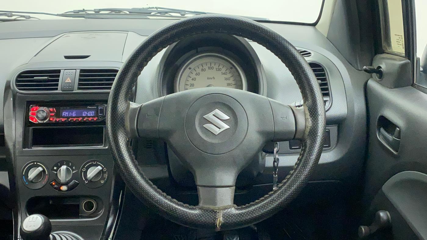 2012 Maruti Ritz LXI, Petrol, Manual, 58,861 km, Steering Wheel Close Up