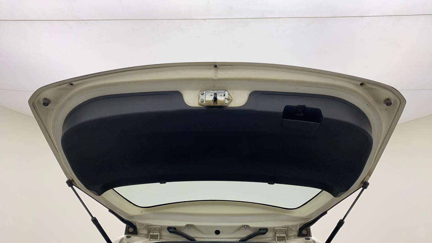2012 Maruti Ritz LXI, Petrol, Manual, 58,861 km, Boot Door Open