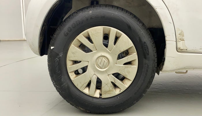 2012 Maruti Ritz LXI, Petrol, Manual, 58,861 km, Right Rear Wheel