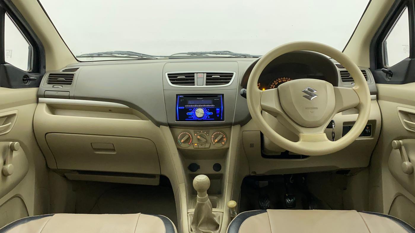 2016 Maruti Ertiga LXI, CNG, Manual, 72,704 km, Dashboard