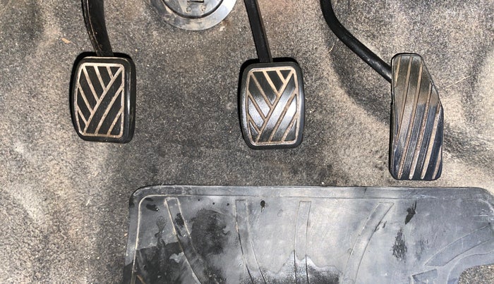 2016 Maruti Wagon R 1.0 VXI, Petrol, Manual, 1,16,863 km, Pedals