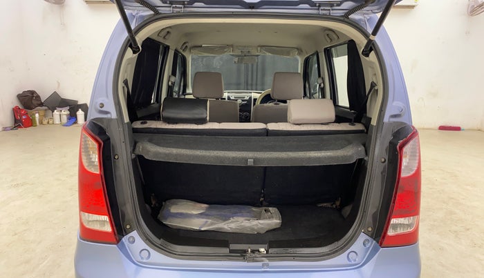 2016 Maruti Wagon R 1.0 VXI, Petrol, Manual, 1,16,863 km, Boot Inside