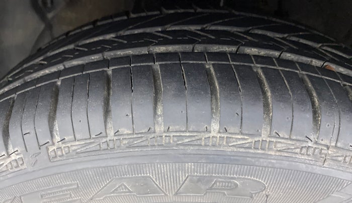 2019 Hyundai Grand i10 SPORTZ 1.2 KAPPA VTVT, Petrol, Manual, 2,923 km, Left Front Tyre Tread