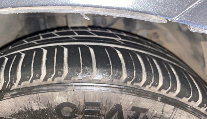 2015 Tata Zest XM PETROL, Petrol, Manual, 37,873 km, Right Front Tyre Tread