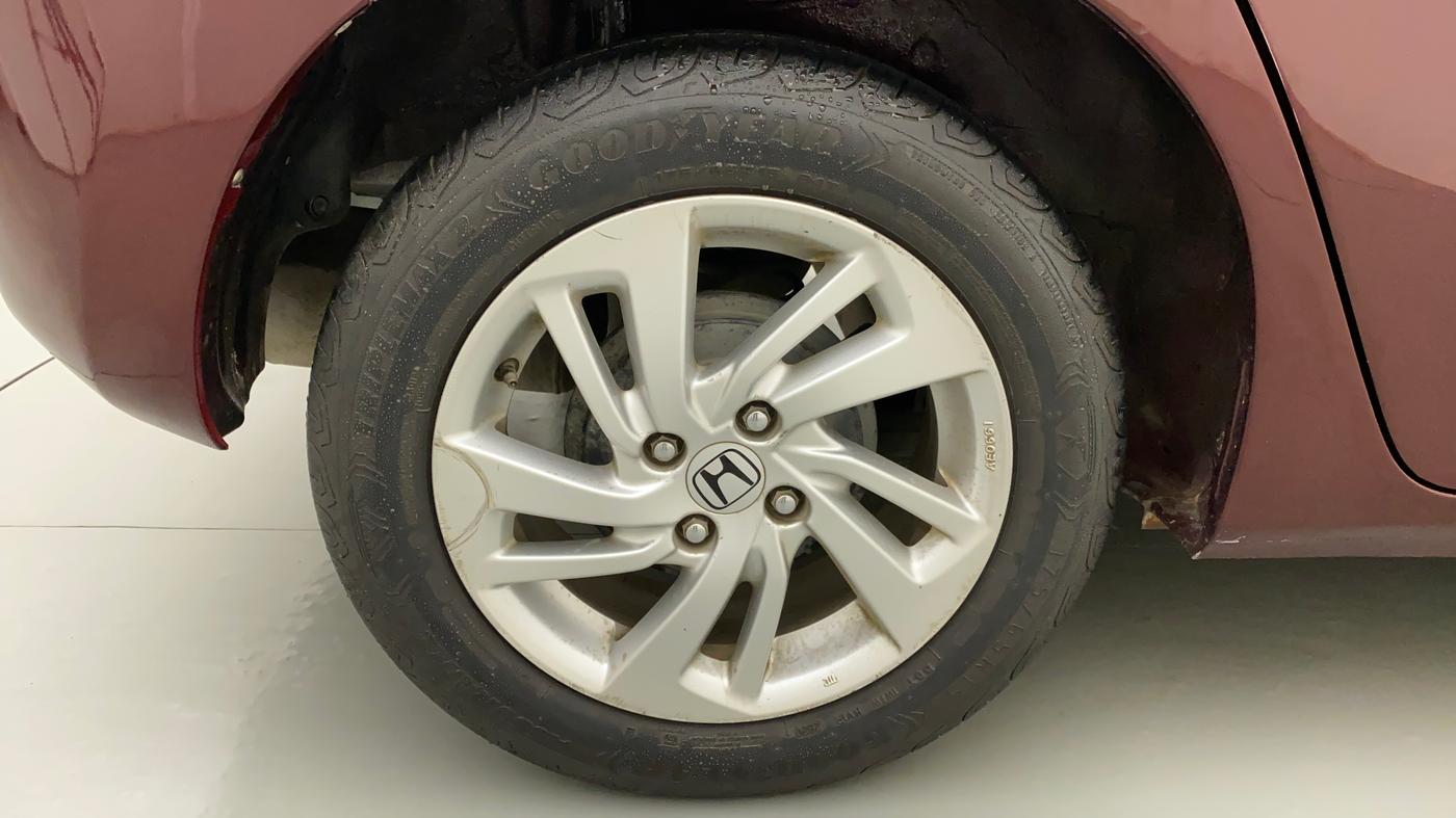 2015 Honda Jazz 1.2L I-VTEC V AT, Petrol, Automatic, 61,818 km, Right Rear Wheel