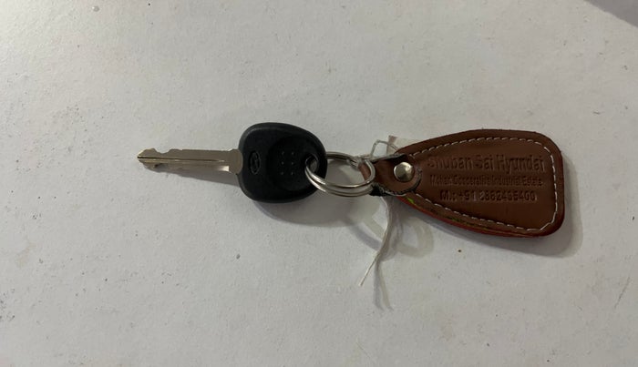 2021 Hyundai AURA S 1.2 AMT, Petrol, Automatic, 37,990 km, Key Close Up