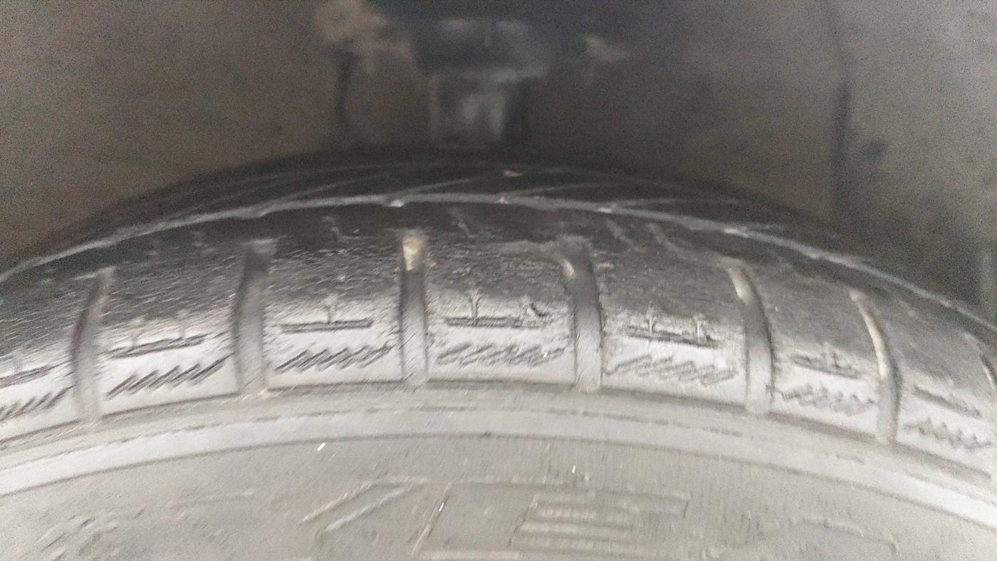 2016 Hyundai Grand i10 ASTA AT 1.2 KAPPA VTVT, Petrol, Automatic, 54,072 km, Right Front Tyre Tread
