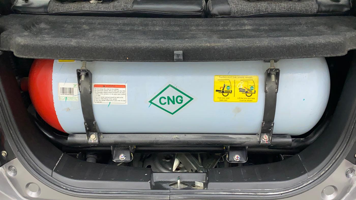 2018 Maruti Wagon R 1.0 LXI CNG, CNG, Manual, 25,595 km, Boot Inside