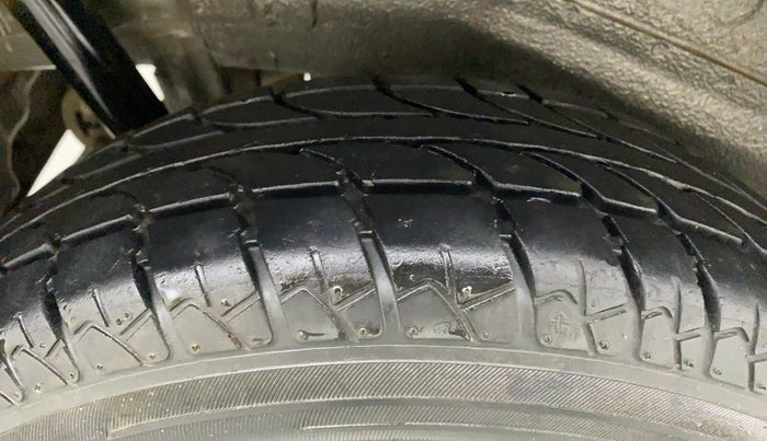 2018 Maruti Wagon R 1.0 LXI CNG, CNG, Manual, 25,595 km, Right Rear Tyre Tread