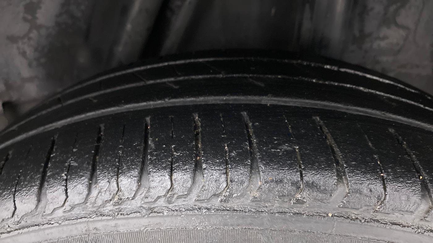 2016 Honda City 1.5L I-DTEC V, Diesel, Manual, 82,653 km, Left Rear Tyre Tread