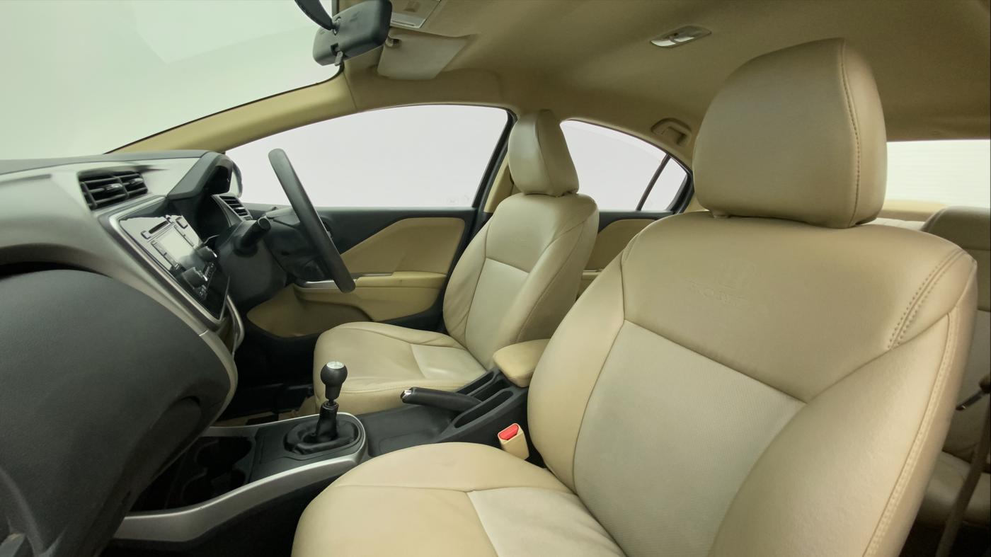 2016 Honda City 1.5L I-DTEC V, Diesel, Manual, 82,653 km, Right Side Front Door Cabin