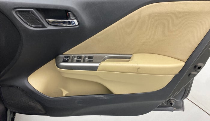 2016 Honda City 1.5L I-DTEC V, Diesel, Manual, 82,653 km, Driver Side Door Panels Control