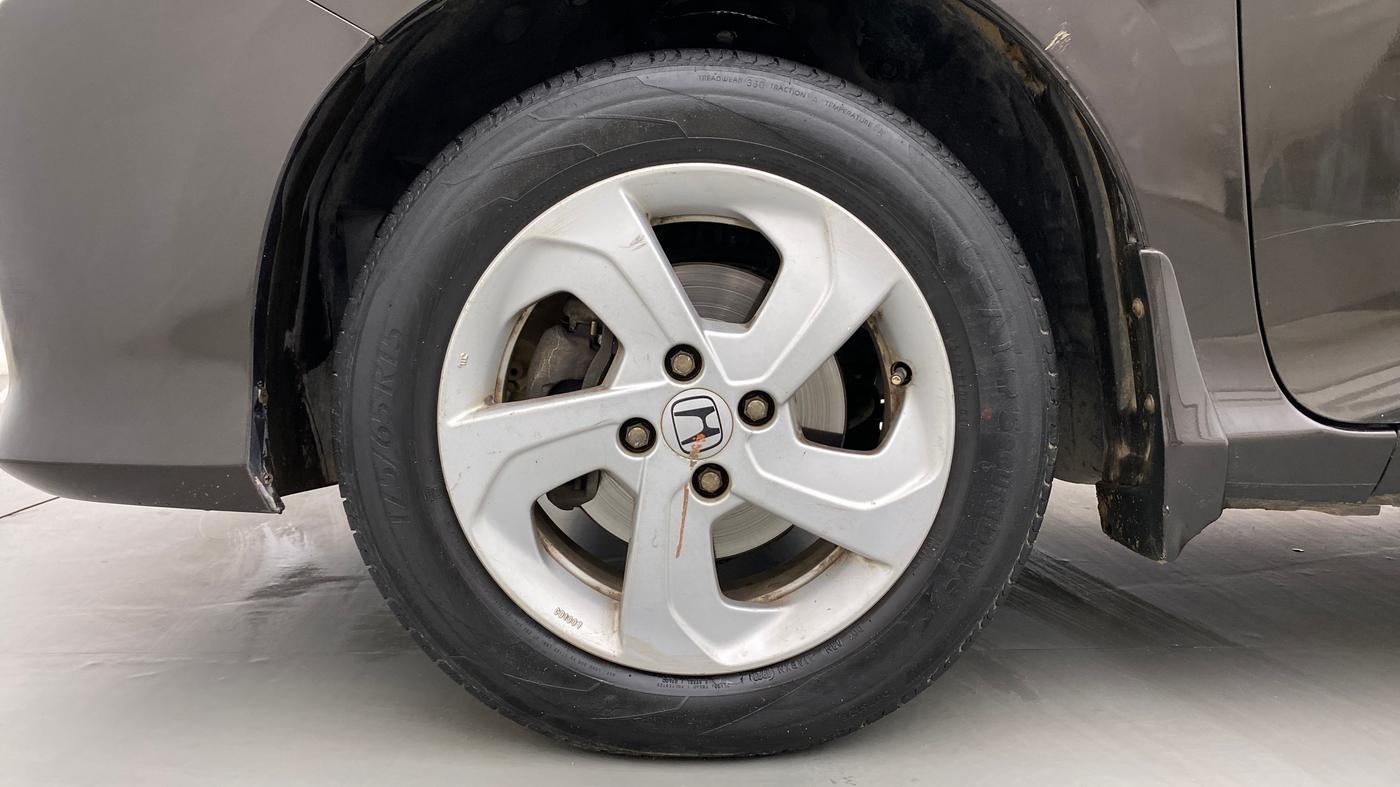 2016 Honda City 1.5L I-DTEC V, Diesel, Manual, 82,653 km, Left Front Wheel
