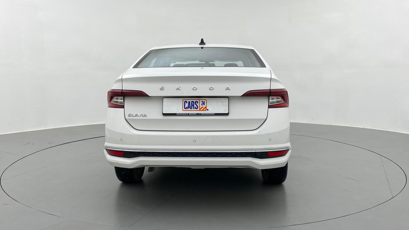 2022 Skoda SLAVIA STYLE 1.0 TSI AT, Petrol, Automatic, 2,129 km, Back/Rear