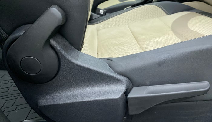 2022 Skoda SLAVIA STYLE 1.0 TSI AT, Petrol, Automatic, 2,129 km, Driver Side Adjustment Panel