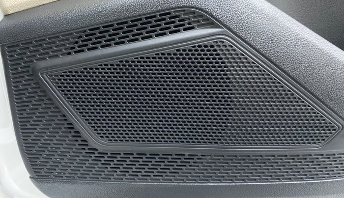 2022 Skoda SLAVIA STYLE 1.0 TSI AT, Petrol, Automatic, 2,129 km, Speaker