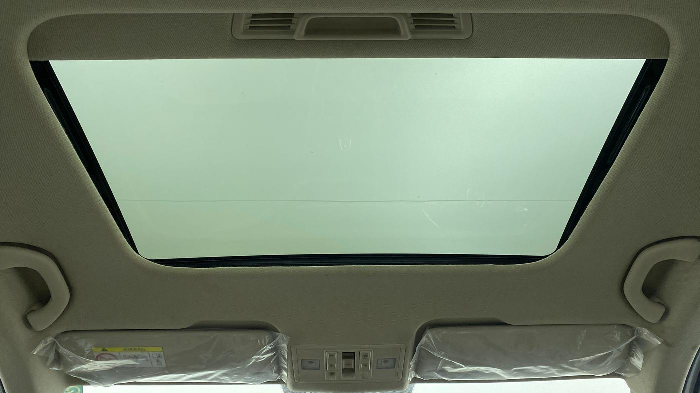 2022 Skoda SLAVIA STYLE 1.0 TSI AT, Petrol, Automatic, 2,129 km, Moonroof/ Sunroof