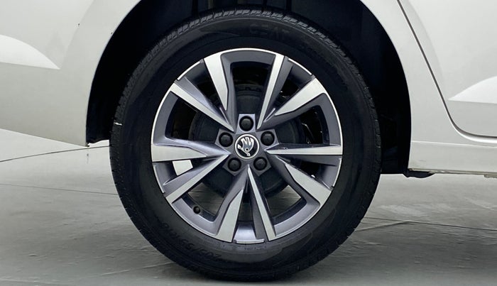 2022 Skoda SLAVIA STYLE 1.0 TSI AT, Petrol, Automatic, 2,129 km, Right Rear Wheel