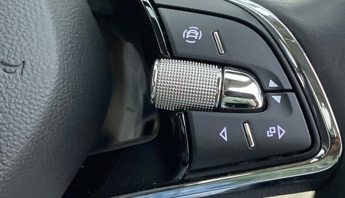 2022 Skoda SLAVIA STYLE 1.0 TSI AT, Petrol, Automatic, 2,129 km, Adaptive Cruise Control
