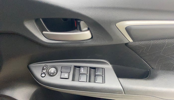 2018 Honda Jazz 1.2L I-VTEC VX, Petrol, Manual, 51,489 km, Driver Side Door Panels Control