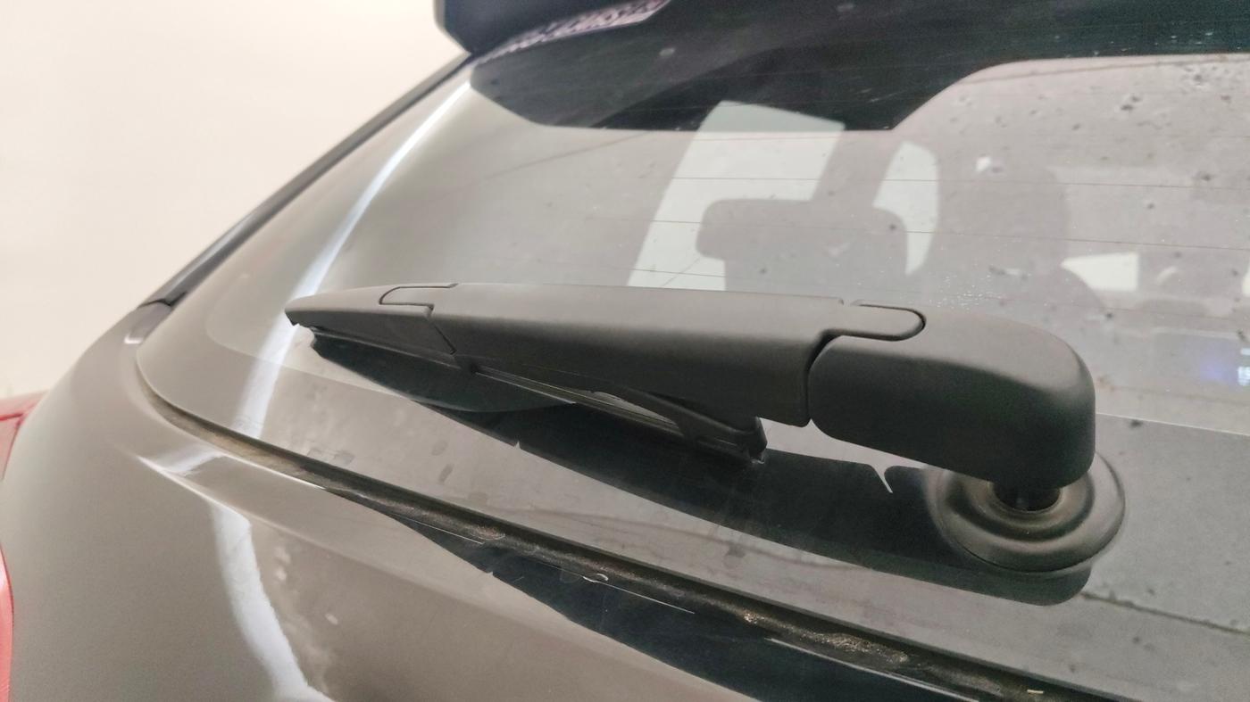 2021 Nissan MAGNITE XV PREMIUM, Petrol, Manual, 44,815 km, Rear Wiper